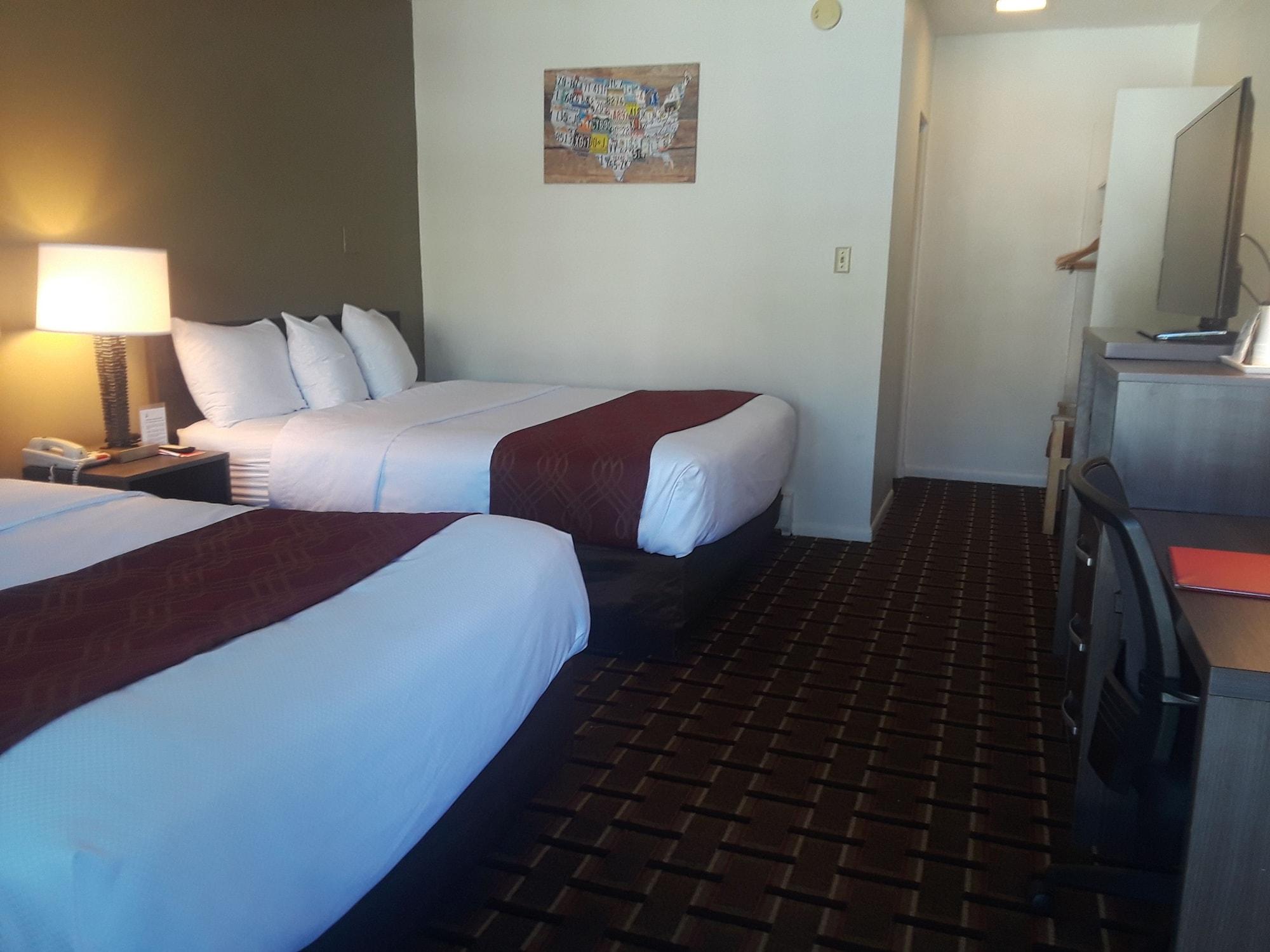 Lodge Econo Downtown