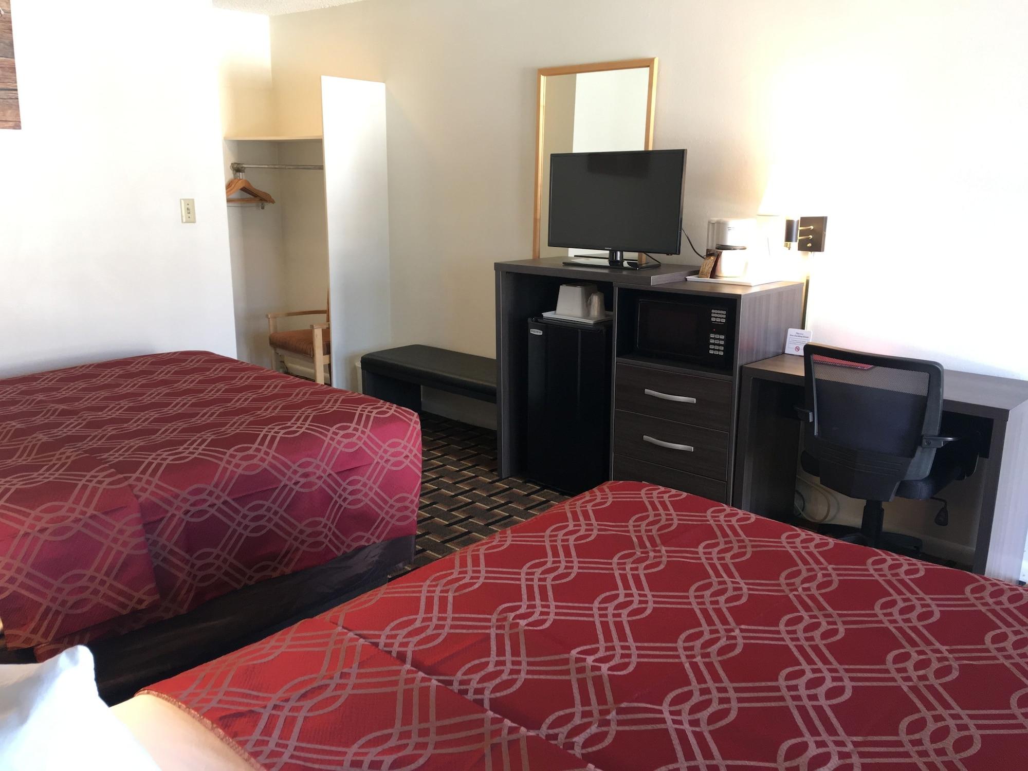 Lodge Econo Downtown *