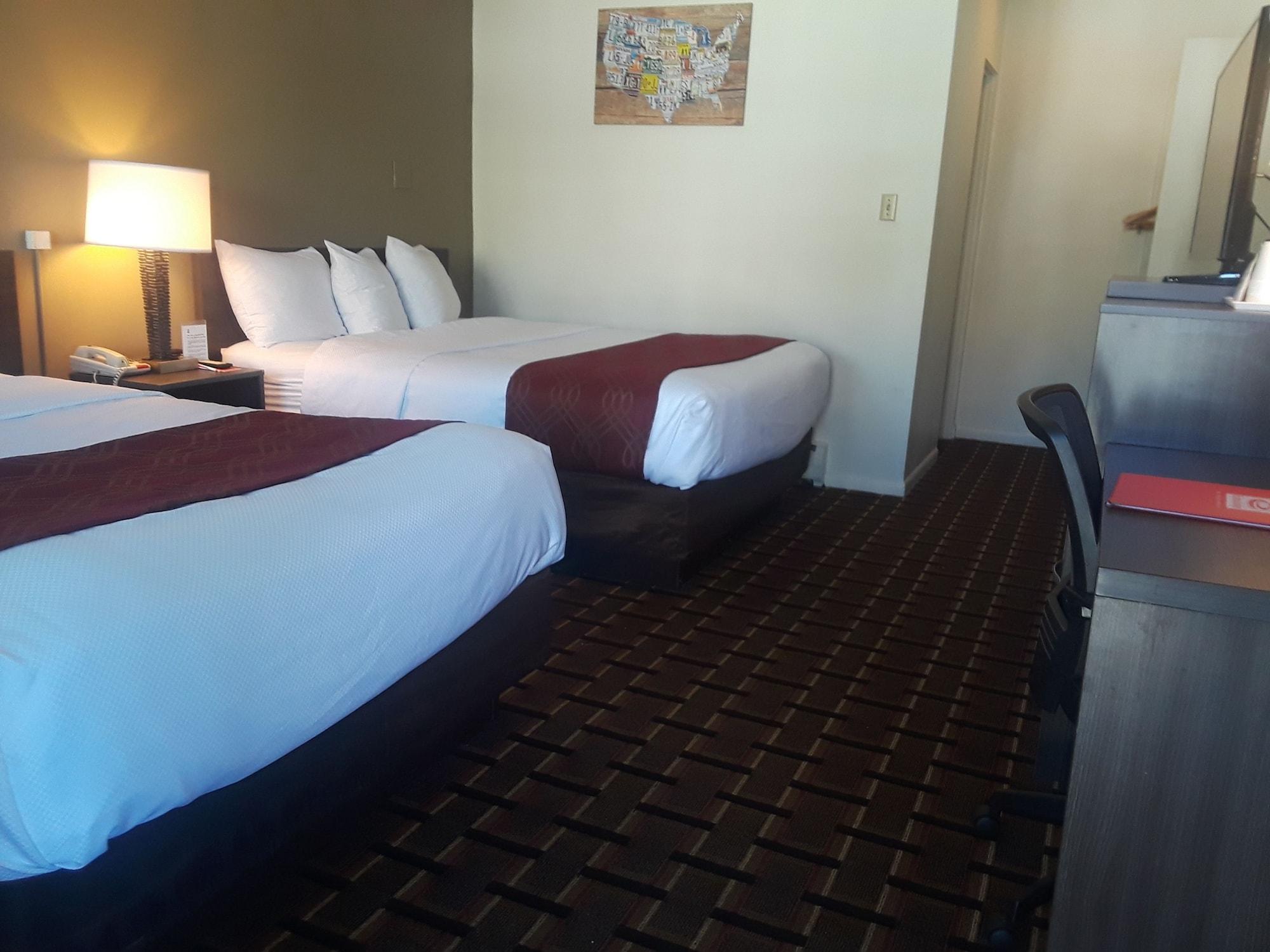 Econo Downtown Lodge